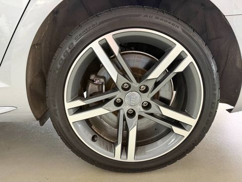 Used 2018 Audi A4 2.0T Premium Plus w/ Premium Plus Package AWD/4WD image 29