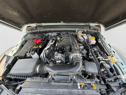 Used 2024 Jeep Wrangler Sport AWD/4WD image 21