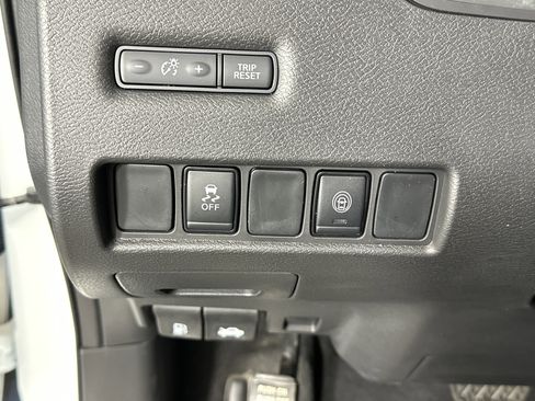 Used 2024 Nissan Murano SV w/ SV Midnight Edition Package image 25