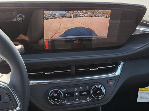 New 2026 Buick Envista Sport Touring w/ Convenience I Package FWD image 9