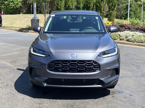 Used 2025 Honda HR-V LX image 3