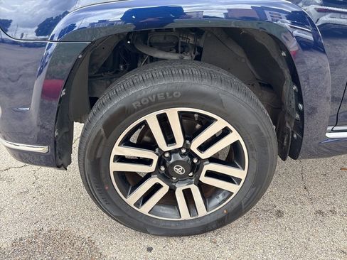 Used 2016 Toyota 4Runner Limited RWD image 9
