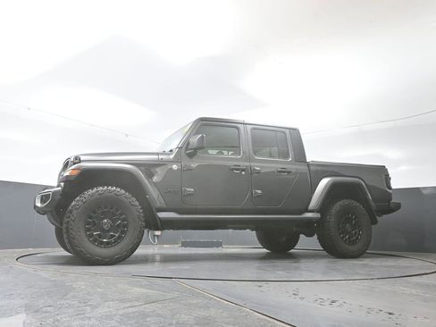 Used 2021 Jeep Gladiator Sport image 29