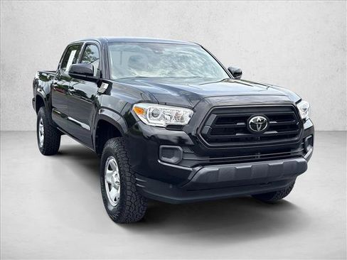 Certified 2023 Toyota Tacoma SR AWD/4WD image 3