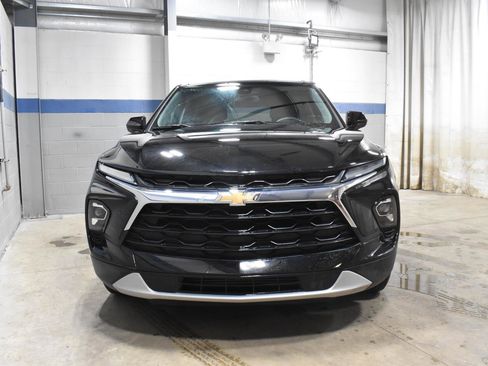 Used 2024 Chevrolet Blazer LT FWD image 32
