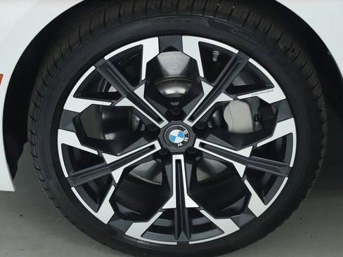 Certified 2025 BMW 330i xDrive Sedan w/ Premium Package image 37