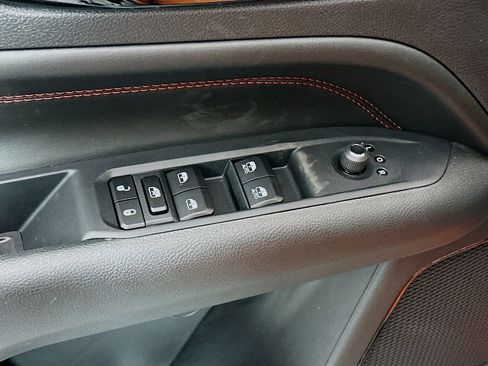 New 2026 Jeep Compass Trailhawk image 17