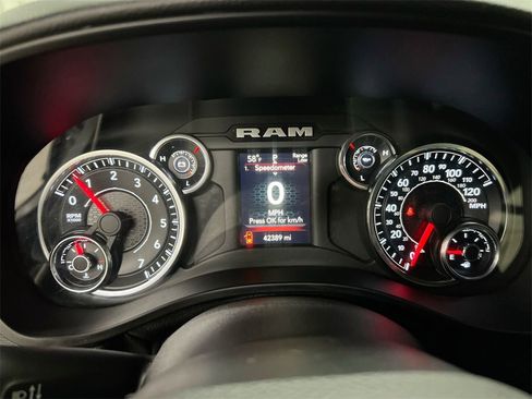 Used 2021 RAM 1500 Big Horn image 11