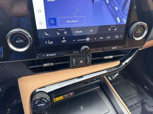 Certified 2025 Lexus NX 250 FWD w/ Accessory Package (2T) image 19