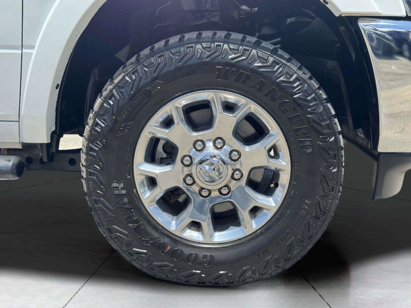 Used 2021 RAM 2500 Laramie AWD/4WD image 65