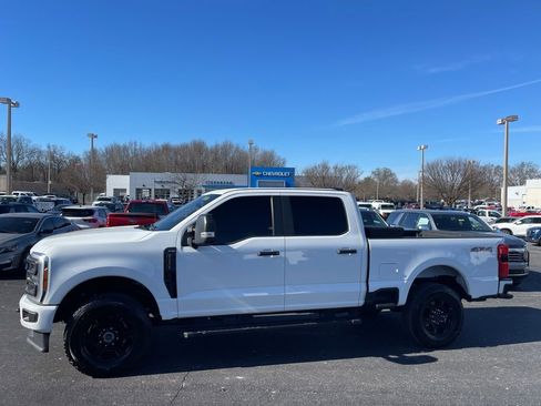 Used 2023 Ford F250 XL w/ STX Appearance Package image 7