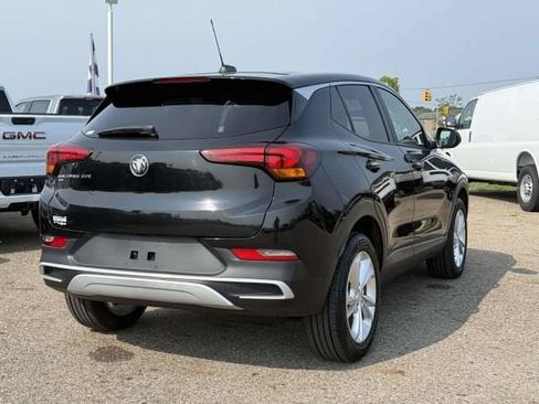 Used 2022 Buick Encore GX Preferred w/ Cold Weather Comfort Package AWD/4WD image 5