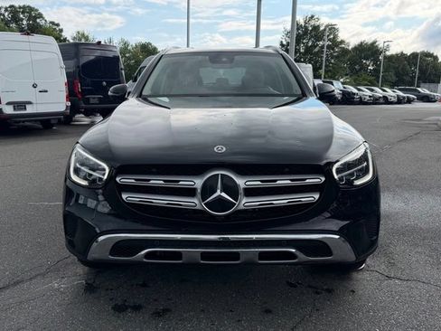 Used 2022 Mercedes-Benz GLC 300 4MATIC image 2