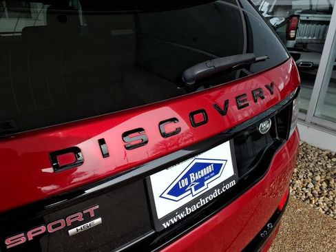 Used 2018 Land Rover Discovery Sport HSE image 36