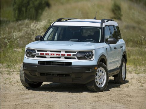 Used 2024 Ford Bronco Sport Heritage w/ Heritage Convenience Package AWD/4WD image 1