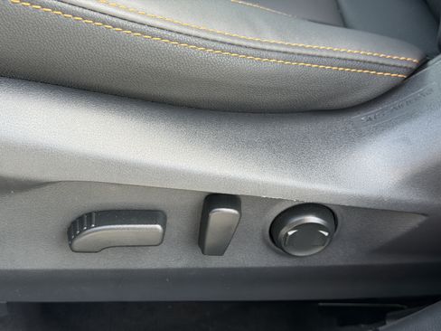 Used 2025 Subaru Outback Wilderness AWD/4WD image 18