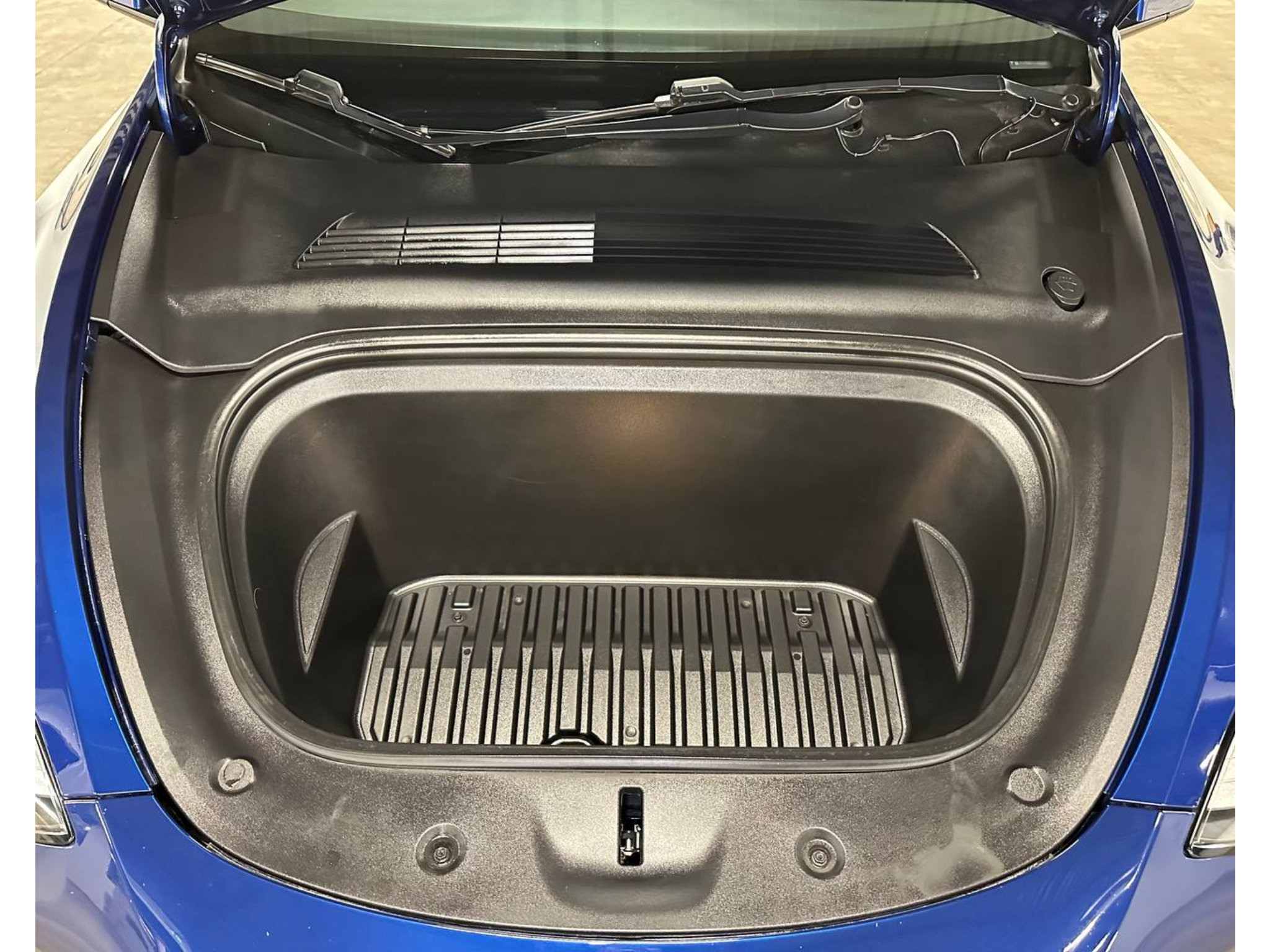 Used 2020 Tesla Model Y Long Range AWD/4WD image 4