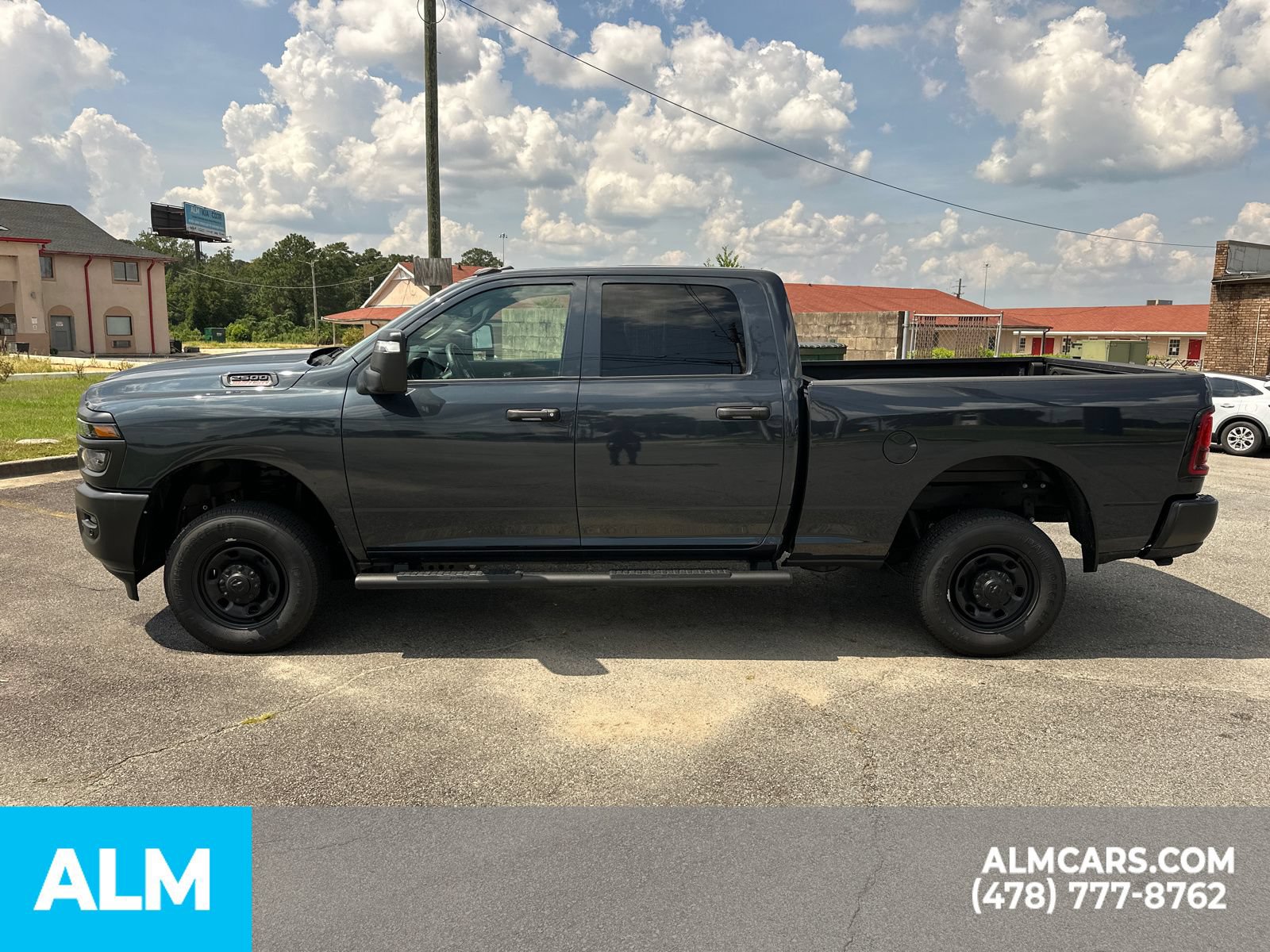 Used 2026 RAM 2500 Tradesman AWD/4WD image 9