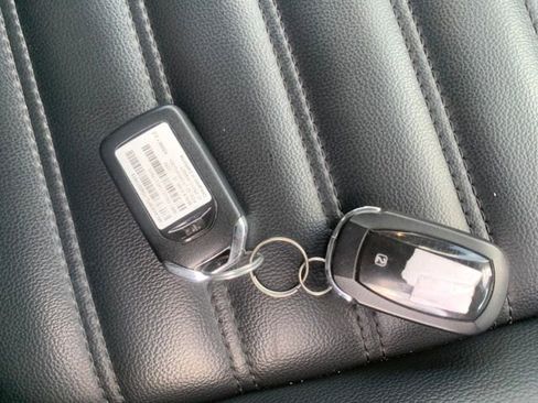 Used 2024 Ford Edge SEL image 30