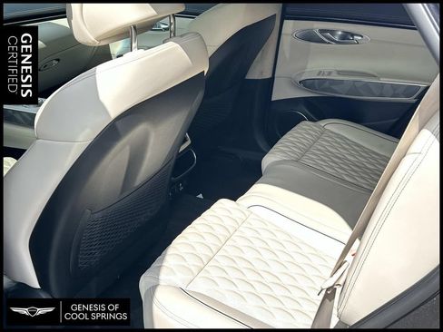 Used 2022 Genesis GV70 3.5T Sport w/ Sport Advanced Package AWD/4WD image 21