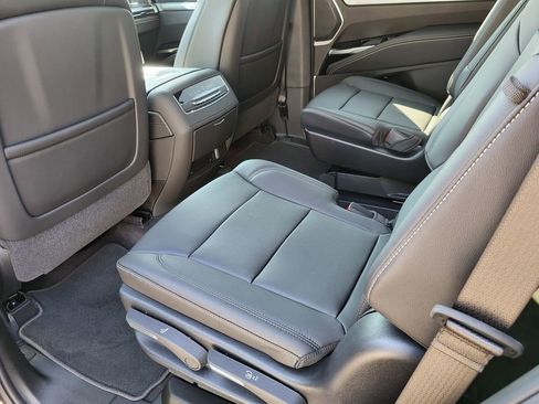 New 2025 Cadillac Escalade Luxury image 35