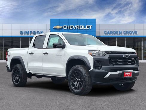 New 2026 Chevrolet Colorado Trail Boss AWD/4WD image 1