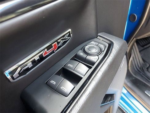 Used 2024 GMC Sierra 1500 AT4X image 74