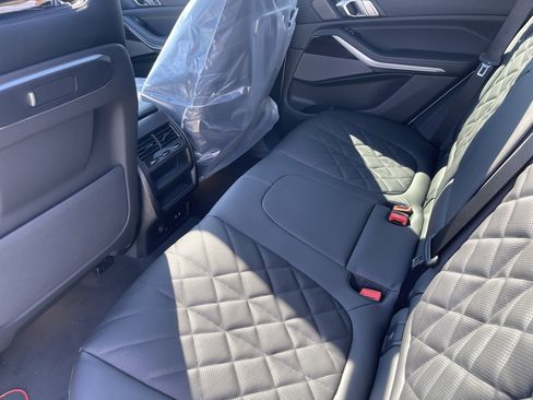 New 2026 BMW X5 xDrive40i w/ Premium Package image 11