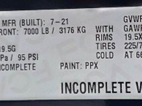 Used 2021 RAM 5500 Tradesman RWD image 40