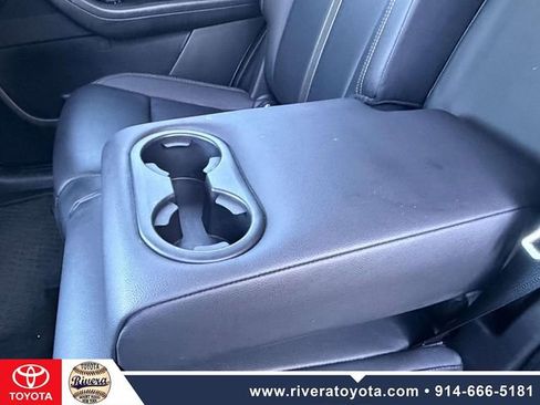 Used 2024 MAZDA CX-90 3.3 Turbo w/ Select Package image 18