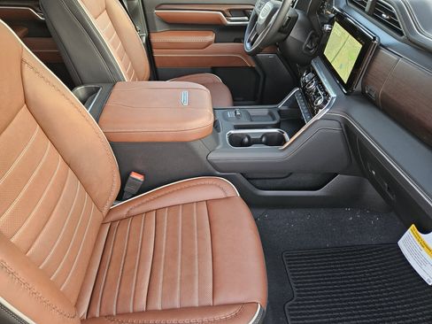 New 2026 GMC Sierra 3500 Denali Ultimate image 10