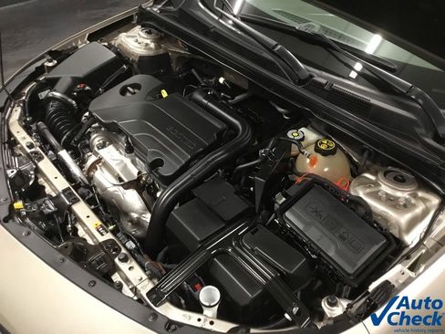 Used 2022 Chevrolet Malibu LT image 42