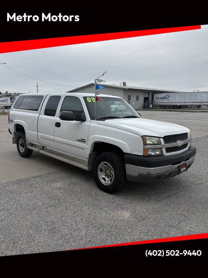Used 2003 Chevrolet Silverado 2500 LS AWD/4WD image 1