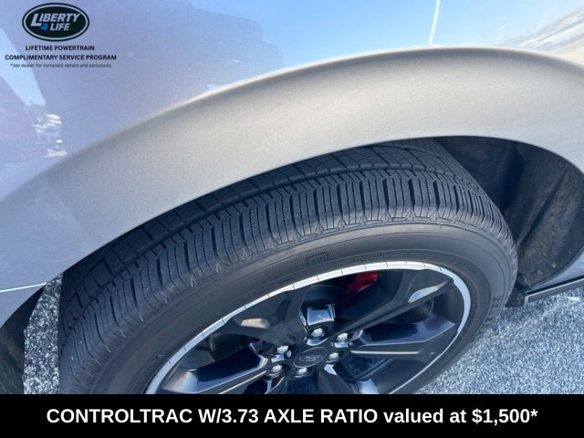 Used 2024 Ford Expedition Max Limited AWD/4WD image 3