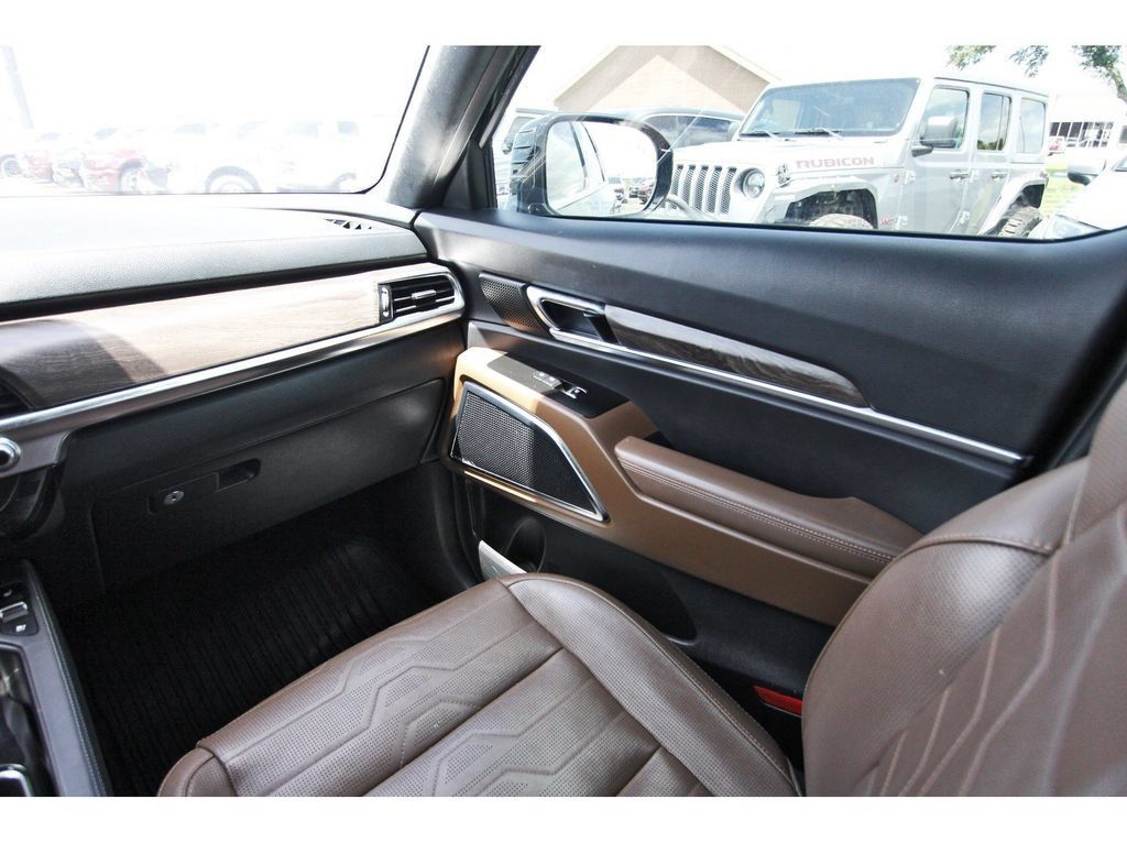 Used 2020 Kia Telluride SX w/ SX Prestige Package AWD/4WD image 11