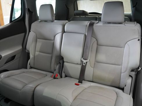 Used 2019 GMC Acadia SLT FWD image 33