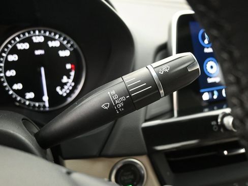 Used 2025 Cadillac CT4 Premium Luxury image 18