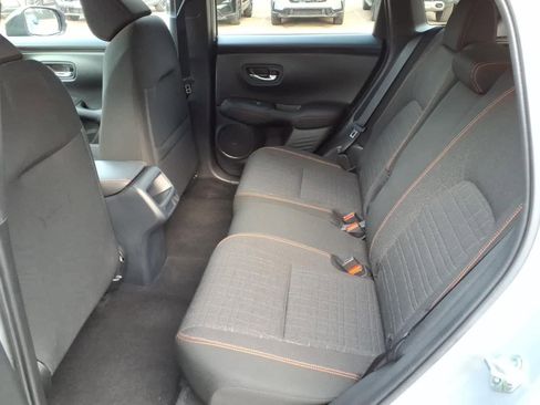 Used 2024 Honda HR-V Sport image 9