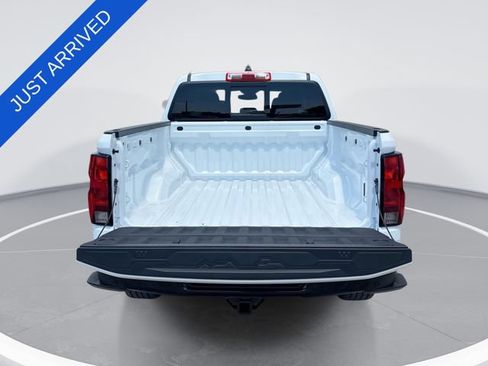 New 2026 Chevrolet Colorado W/T w/ WT Custom Package RWD image 23