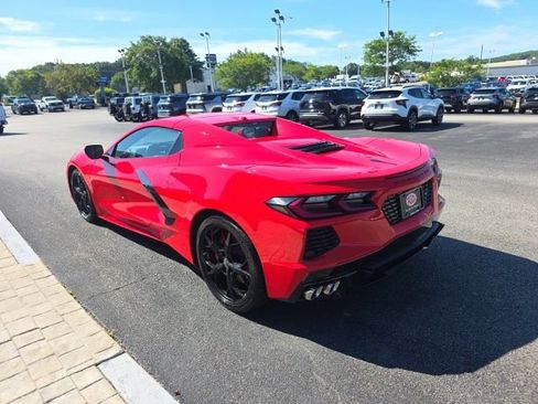 Used 2022 Chevrolet Corvette Stingray Preferred Conv w/ 2LT RWD image 4