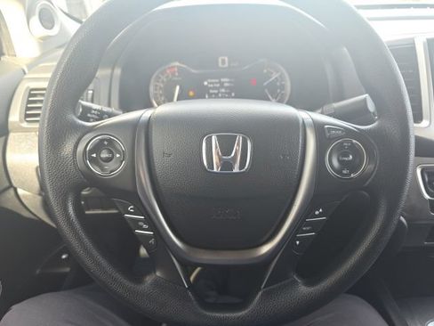 Used 2019 Honda Ridgeline Sport image 18