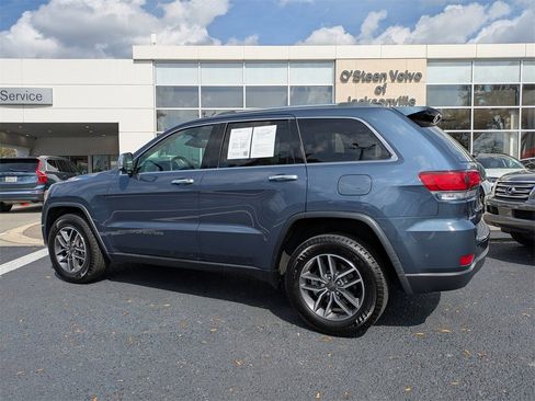 Used 2021 Jeep Grand Cherokee Limited w/ Luxury Group II image 4