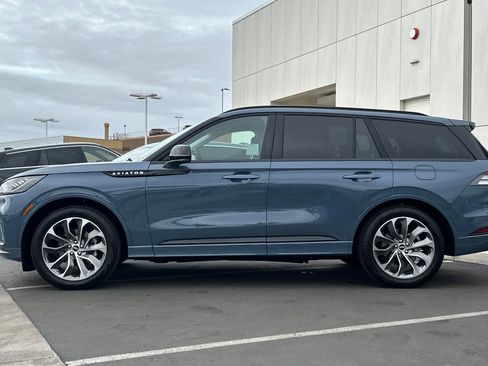 New 2026 Lincoln Aviator Premiere w/ Jet Appearance Package image 6