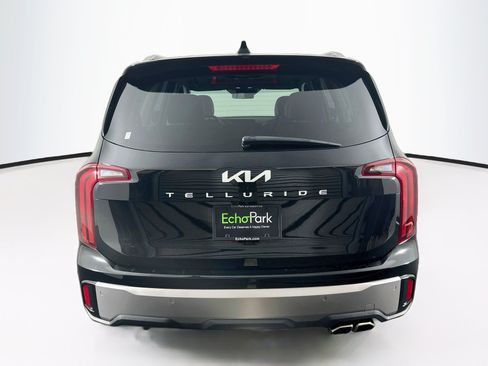 Used 2025 Kia Telluride S FWD image 7