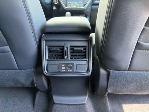 New 2026 Subaru Forester Premium AWD/4WD image 13