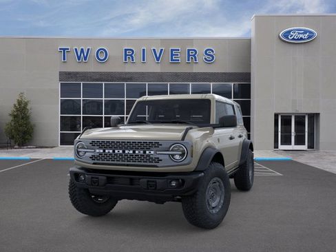 New 2025 Ford Bronco Badlands w/ Sasquatch Package image 2