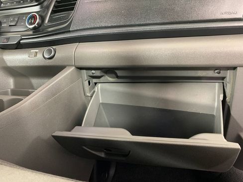 Used 2021 Ford Transit 350 XLT image 33