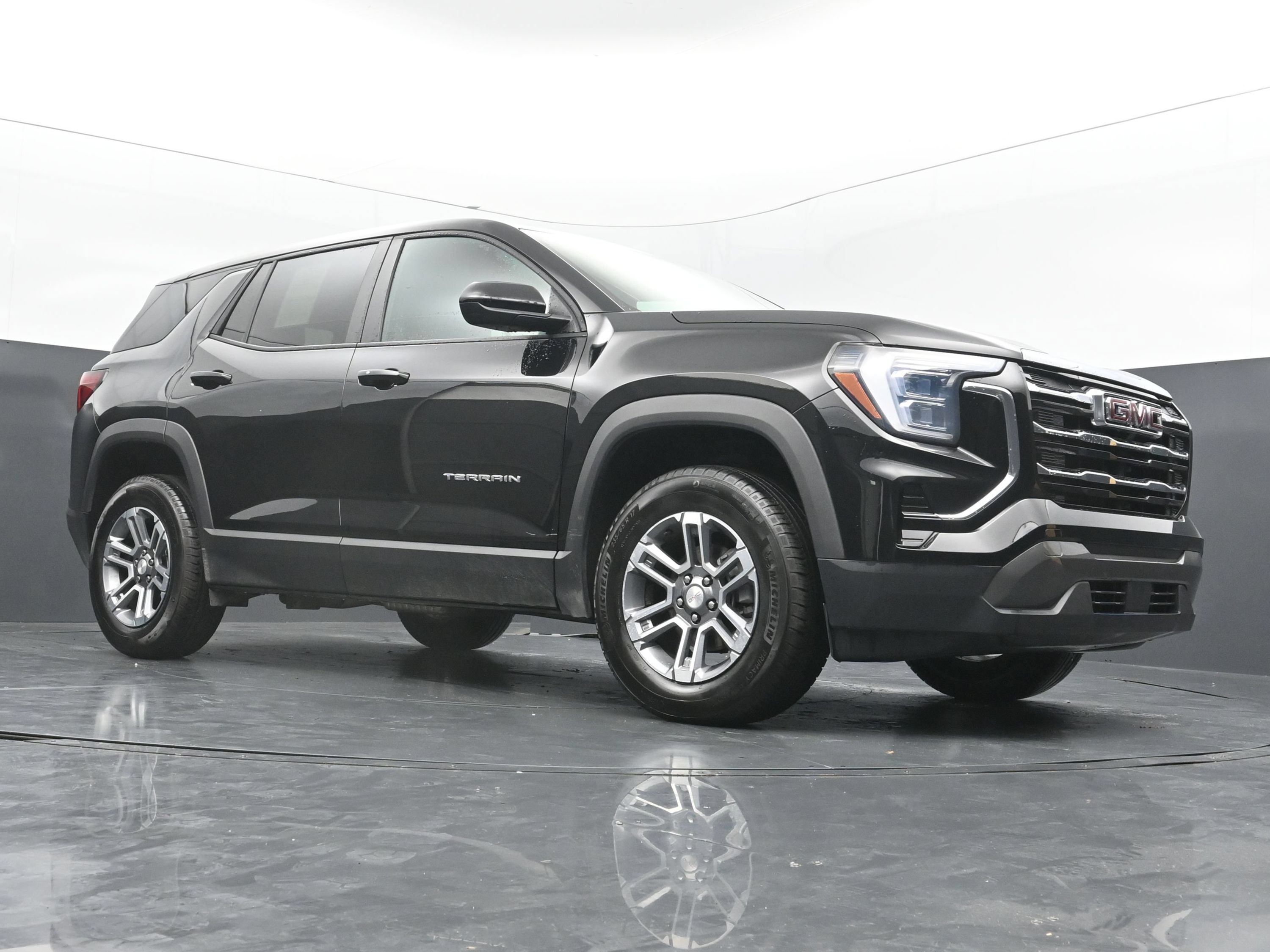 Used 2026 GMC Terrain Elevation FWD image 41