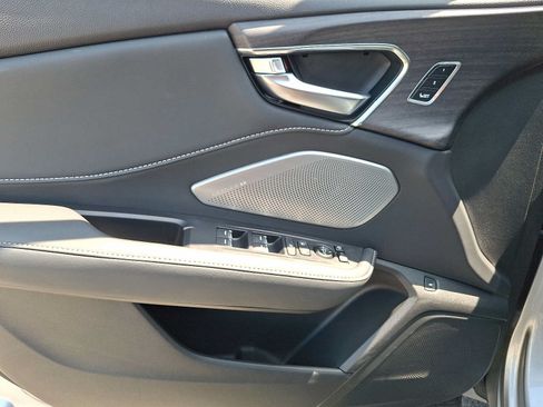 Used 2025 Acura RDX SH-AWD w/ Advance Package image 13