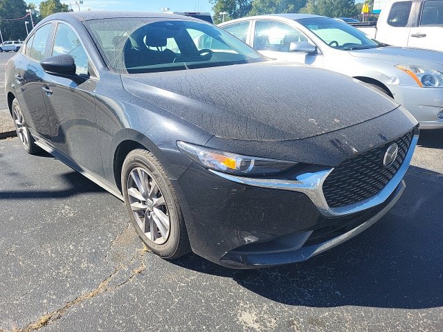 Used 2022 MAZDA MAZDA3 Sedan FWD image 4